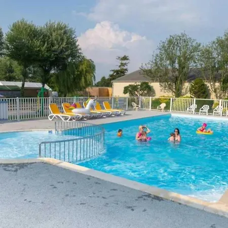 Mobilhome 3 Etoiles - Piscine - Eecbai *